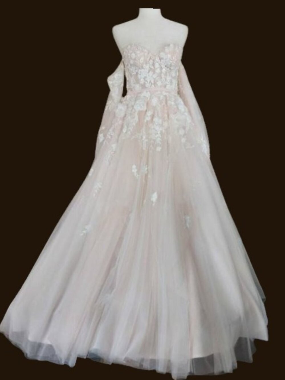 Magnificant Handmade Italian Tulle Wedding Gown 6-7